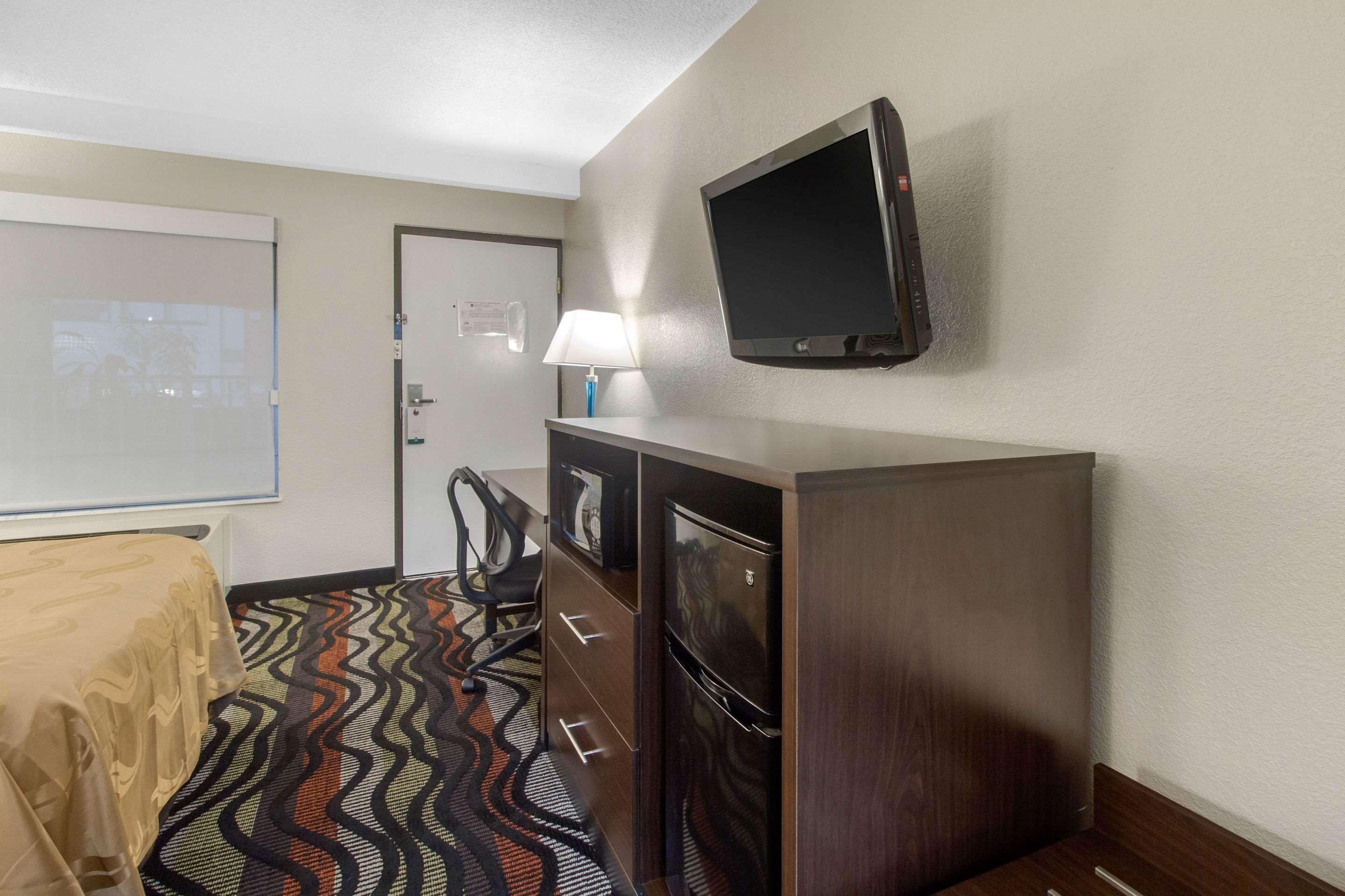 Quality Inn Cookeville Bagian luar foto
