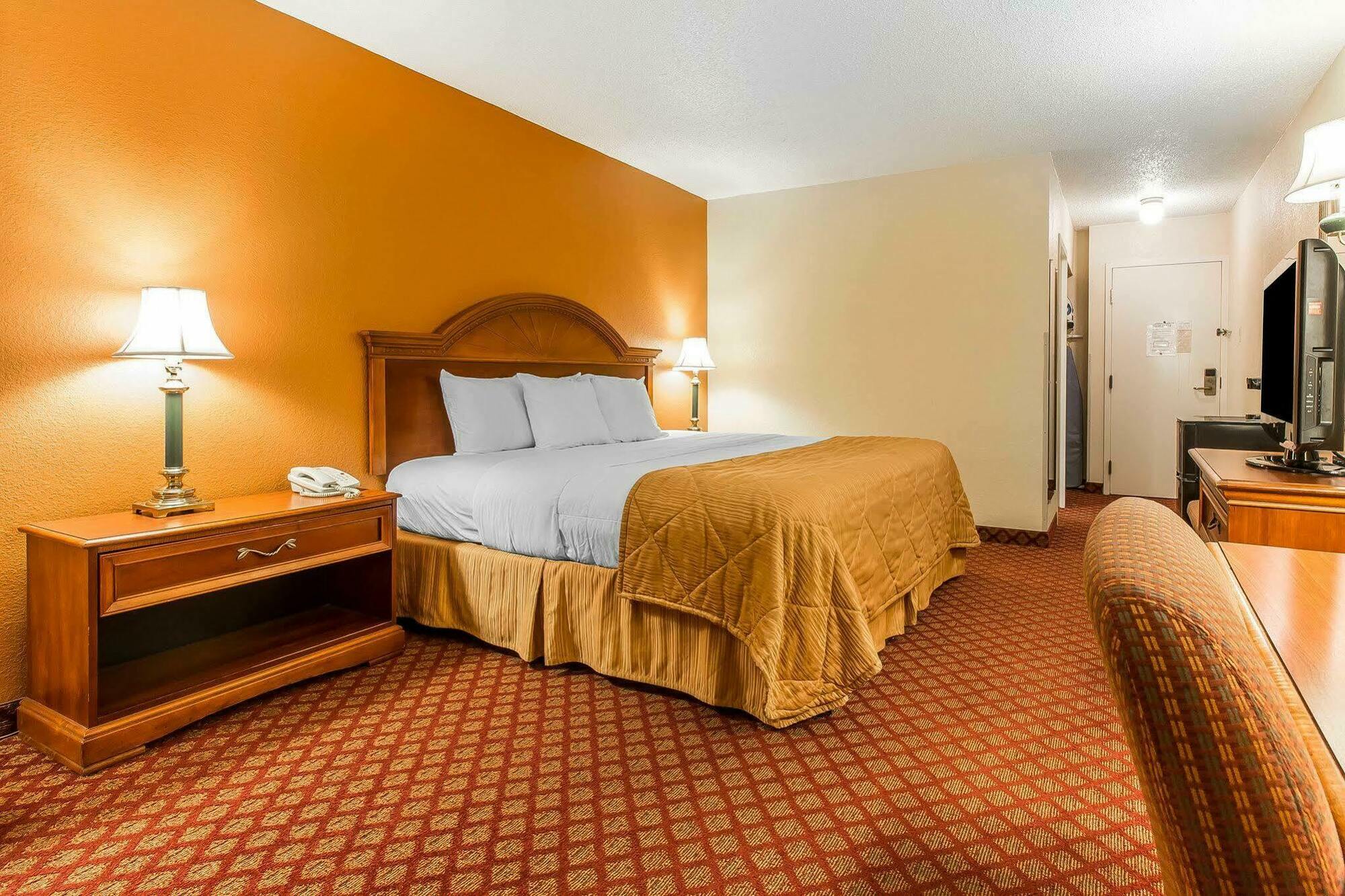 Quality Inn Cookeville Bagian luar foto